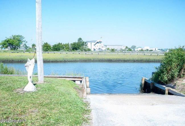 APT-2 - 109 Cedar Ln, Condo with 1 bedrooms, 1 bathrooms and null parking in Cedar Point NC | Image 6