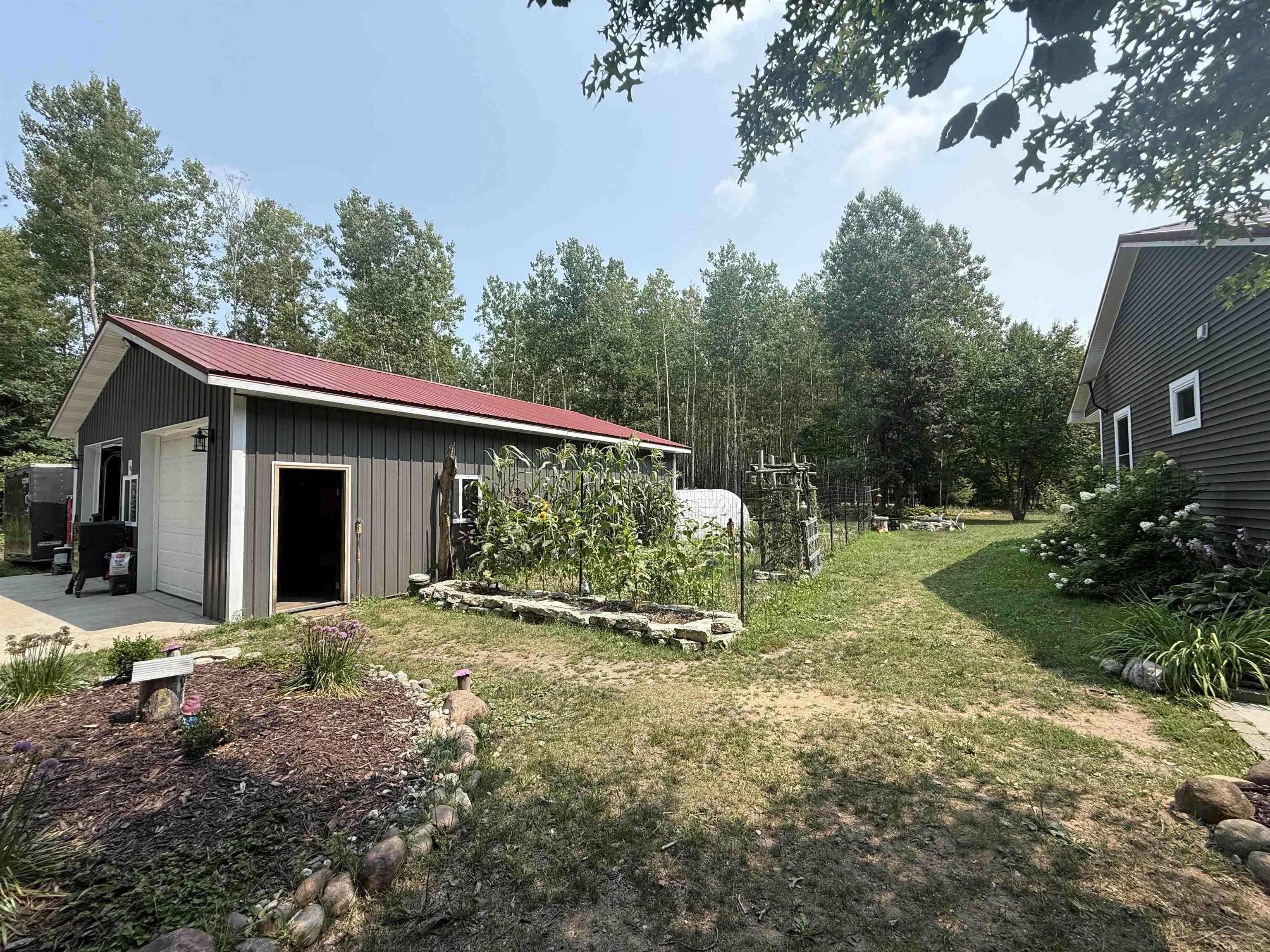 Residential in Greendale Township 2