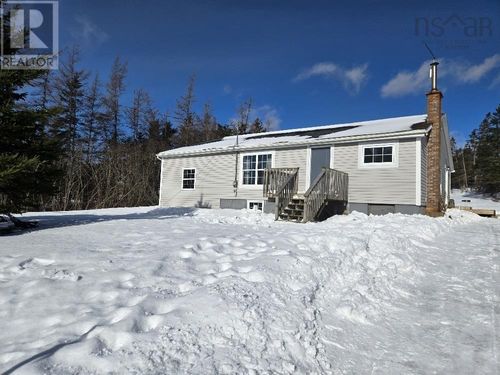 241 Cross Rd, Mccallum Settlement, NS, B6L6B6 | Card Image