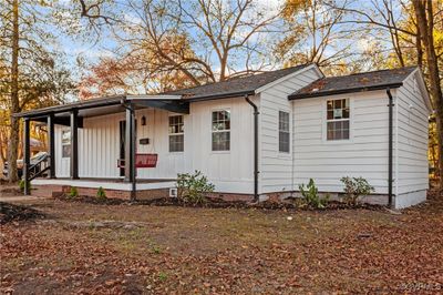 View of front facade with a porch | Image 2