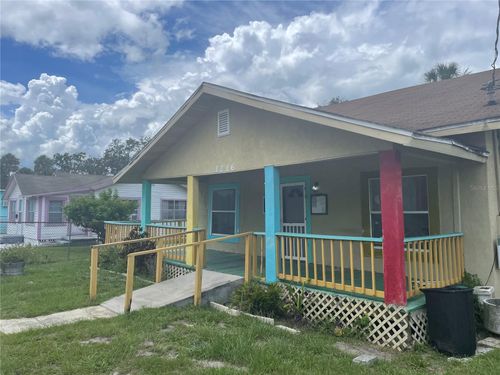 1216 Historic Goldsboro Blvd, Sanford, FL, 32771-2704 | Card Image