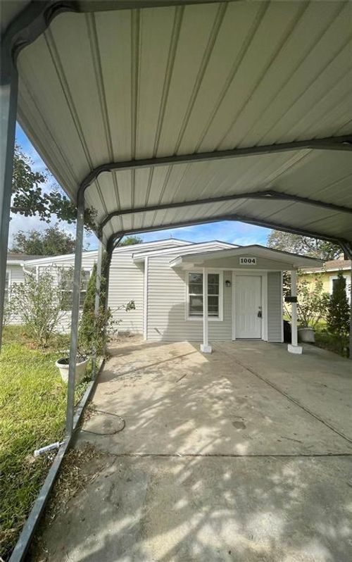 1004 S 2nd St, La Porte, TX, 77571-5145 | Card Image