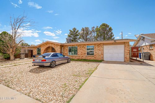 9865 Goby St, El Paso, TX, 79924-4945 | Card Image