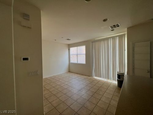 4537 Hearts Desire Ave, Las Vegas, NV, 89115-3506 | Card Image