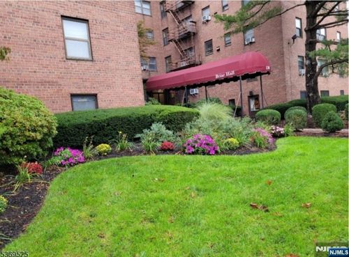 130 Orient Way, Rutherford, NJ, 07070-2145 | Card Image