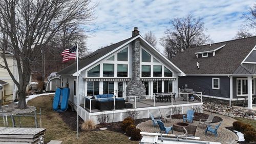 211 Ems B40 Ln, Leesburg, IN, 46538-9428 | Card Image