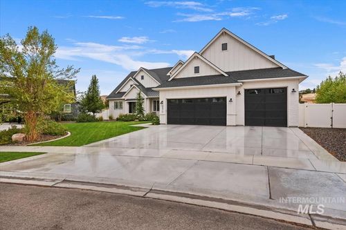 8870 W Fawn Brook St, Boise, ID, 83714-2224 | Card Image