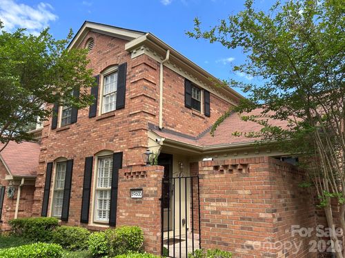 d-8960 Providence Colony Dr, Charlotte, NC, 28277-0068 | Card Image