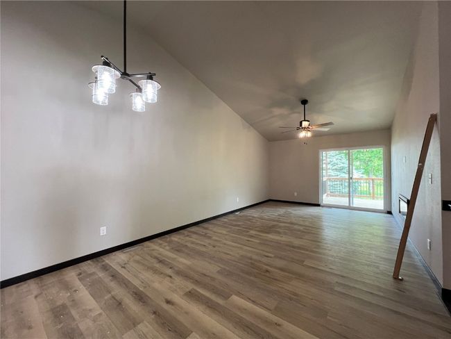 817 Prairie View Dr, Condo with 4 bedrooms, 3 bathrooms and null parking in West Branch IA | Image 11