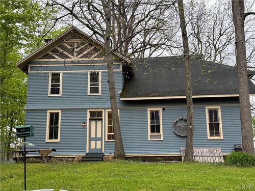 19 Chestnut St, Clinton, NY, 13323-1735 | Card Image