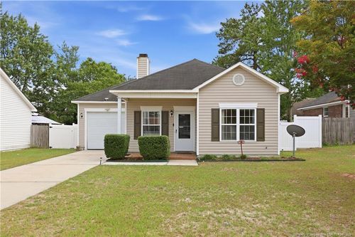 3827 Goforth Dr, Hope Mills, NC, 28348-8503 | Card Image