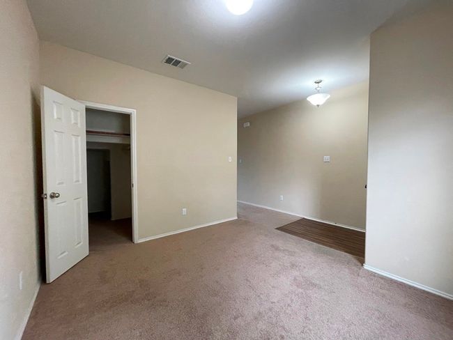 602 Moonwalker Trl, House other with 3 bedrooms, 3 bathrooms and 4 parking in Buda TX | Image 4
