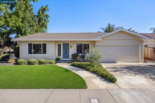 4697 Canary Dr, Pleasanton, CA, 94566-5527 | Card Image