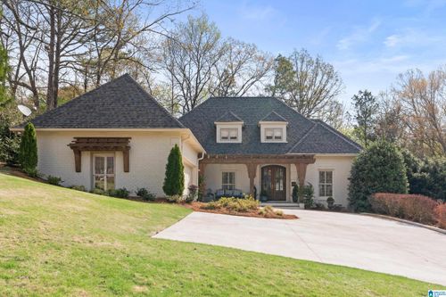 3648 Birchwood Ln, Vestavia, AL, 35243-2436 | Card Image