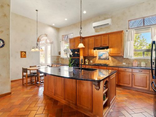 97 E Chili Line Rd, Santa Fe, NM, 87508-1395 | Card Image