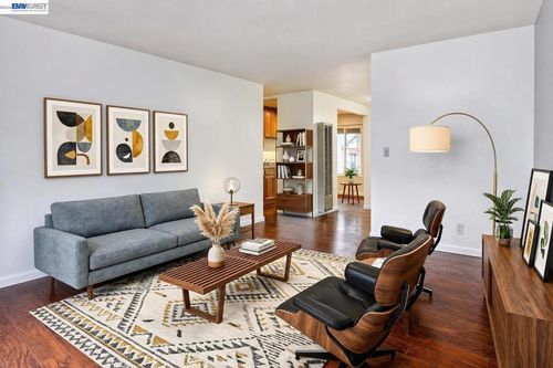 24-975 Murrieta Blvd, Livermore, CA, 94550 | Card Image