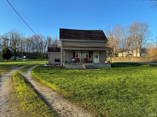 5421 N Riverside Rd, Attica, IN, 47918-8215 | Card Image