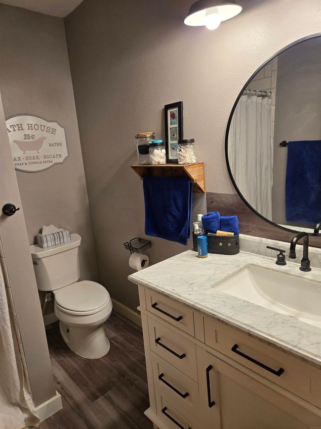 511 2 Nd St W, House other with 3 bedrooms, 2 bathrooms and null parking in Cresco IA | Image 31
