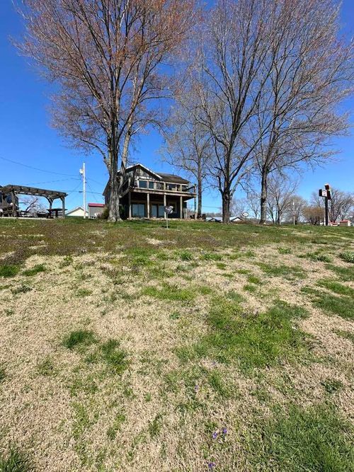 210 River Road, Charlestown, IN, 47111 | Card Image