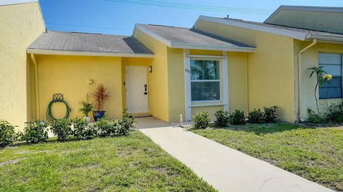 155 Deerfield Dr, Jupiter, FL, 33458-7611 | Card Image