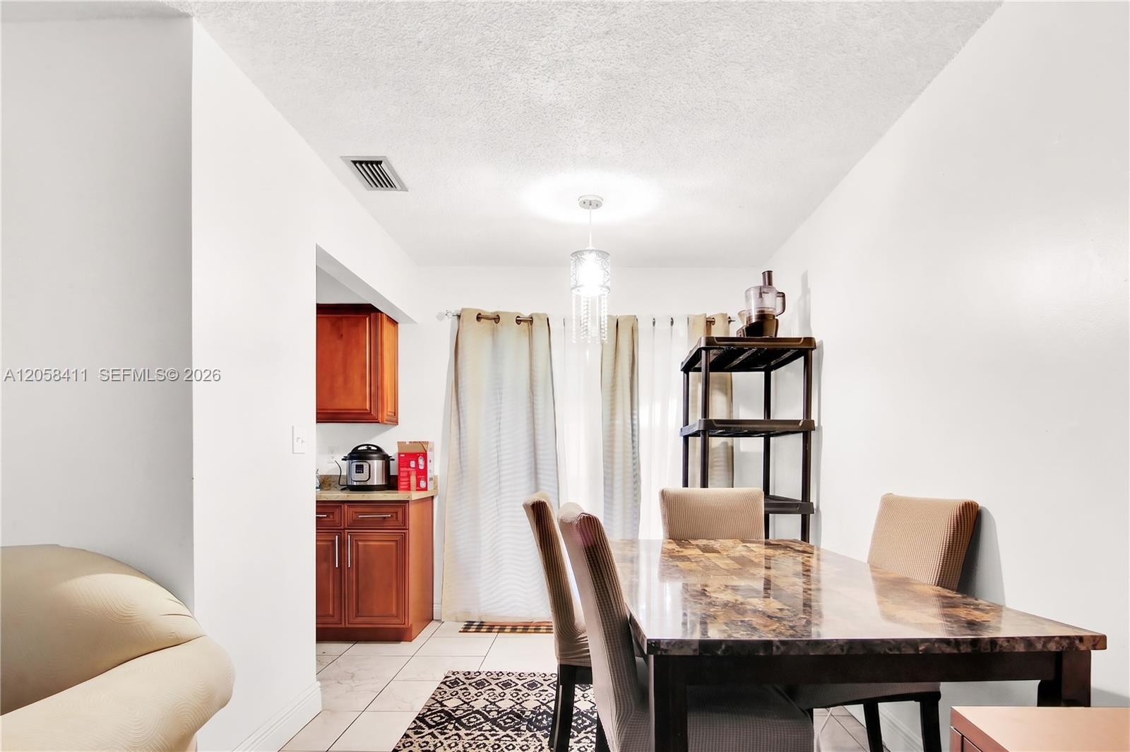 Commercial Sale in Lauderdale Lakes 5