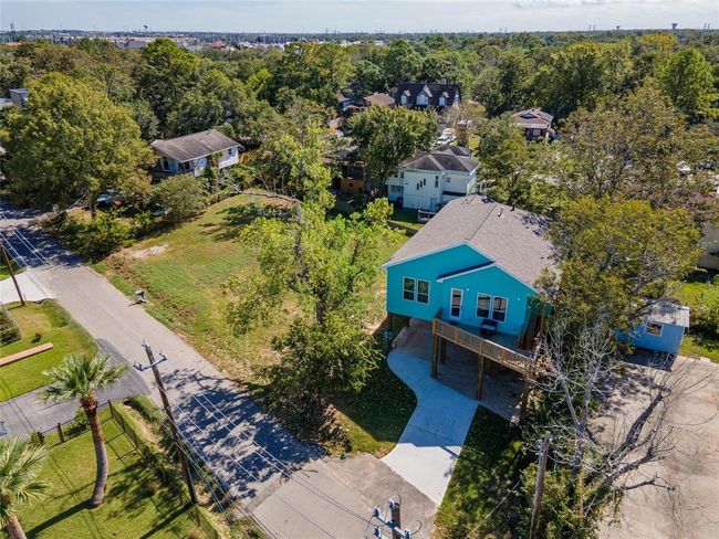 2113 Knollwood St, House other with 4 bedrooms, 2 bathrooms and null parking in Kemah TX | Image 38