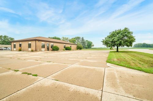 1713 Mcnaughton Way, Spencer, IA, 51301-2835 | Card Image