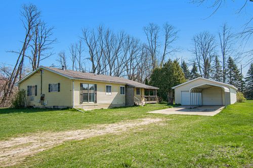 4972 Nixon Rd, Dimondale, MI, 48821-9718 | Card Image