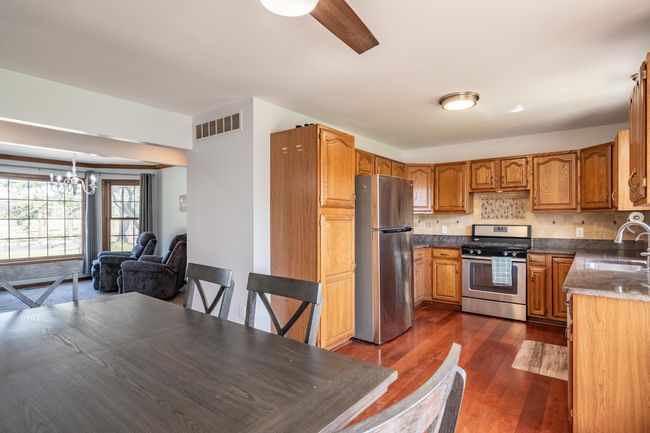 11836 Larkins Rd, House other with 4 bedrooms, 4 bathrooms and null parking in Brighton MI | Image 17