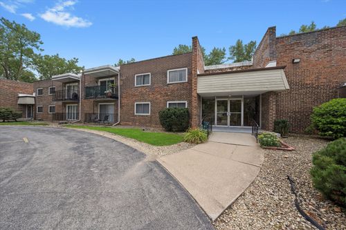 103-2807 Willow Rd, Homewood, IL, 60430-2824 | Card Image