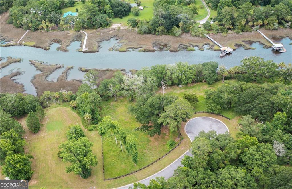 Land in Brunswick