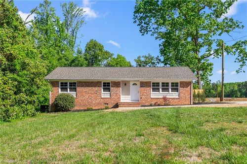 7810 Us Highway 158, Stokesdale, NC, 27357 | Card Image