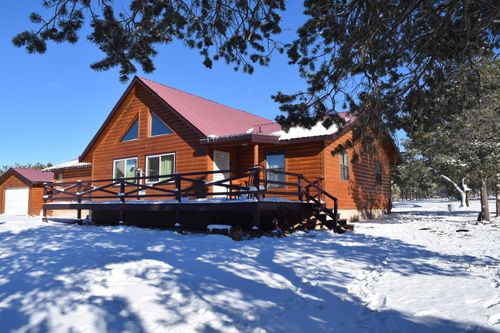 47 Pinewood Cir, Pie Town, NM, 87827-0100 | Card Image