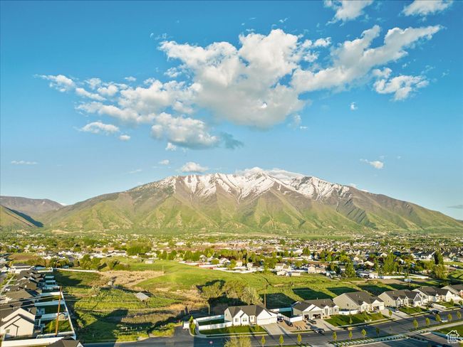 View of mountain feature with a residential view | Image 5