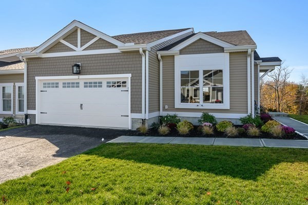 Horizon Dr, Millbury, MA 01527