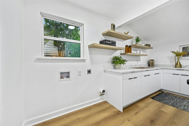 2114 Vanderbilt Ln, House other with 5 bedrooms, 3 bathrooms and 6 parking in Austin TX | Image 18