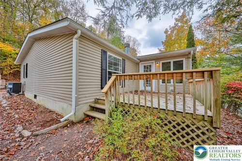 1243 Blue Mountain Cir, Saylorsburg, PA, 18353-7743 | Card Image