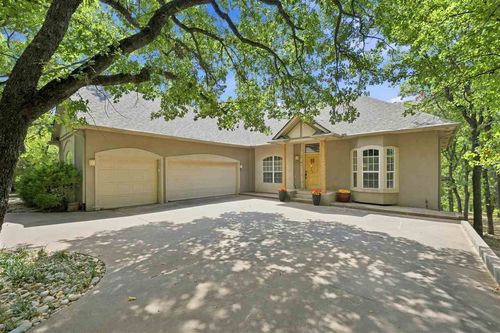 2618 Lyndsey Court, Stillwater, OK, 74074-1043 | Card Image
