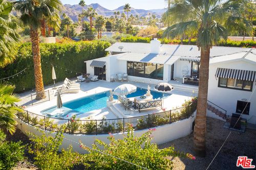148 W Camino Descanso, Palm Springs, CA, 92264-8907 | Card Image