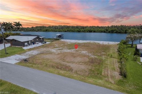 13838 River Forest Dr, FORT MYERS, FL, 33905-1823 | Card Image