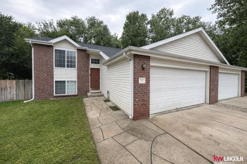 218 W Irving St, Lincoln, NE, 68521-3003 | Card Image