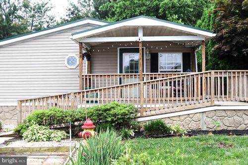 148 Greenbriar Cir, LANCASTER, PA, 17603-2167 | Card Image