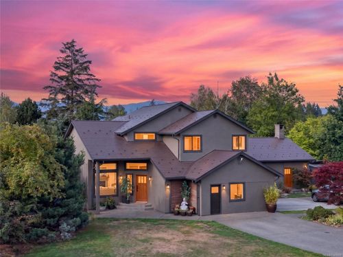 5225 Island Highway N, Courtenay, BC, V9J1S7 | Card Image