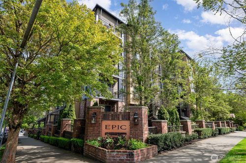 apt-309-412 11th Ave, Seattle, WA, 98122-7431 | Card Image