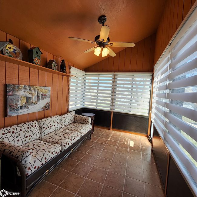 213 E Baker St, Home with 4 bedrooms, 2 bathrooms and 2 parking in Avoca IA | Image 22