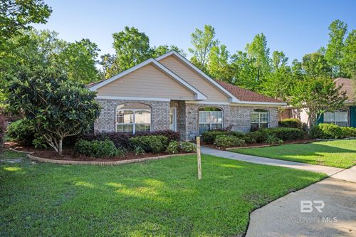 215 Savannah Cir, Foley, AL, 36535-1556 | Card Image