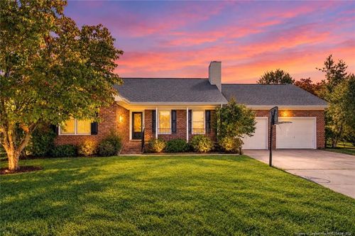 4005 Colorado Dr, Hope Mills, NC, 28348-2189 | Card Image