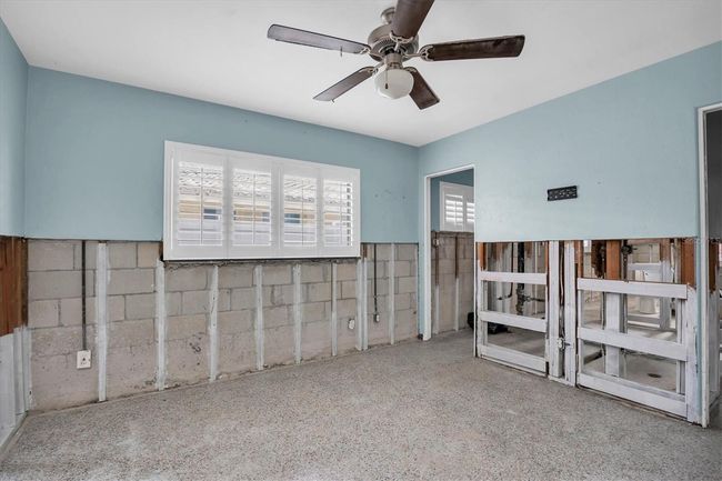 117 73 Rd Ave, House other with 4 bedrooms, 3 bathrooms and null parking in ST PETE BEACH FL | Image 13
