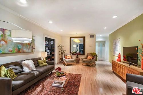 305-8550 Holloway Dr, West Hollywood, CA, 90069 | Card Image