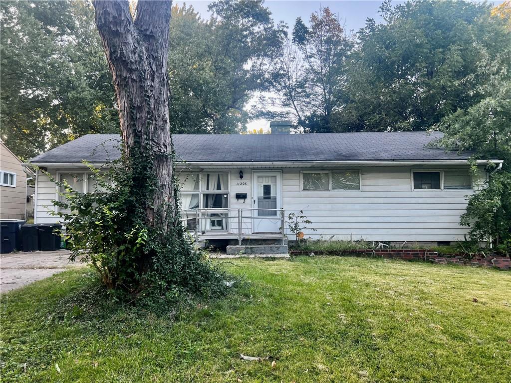 Oakland Ave, Kansas City, MO 64134